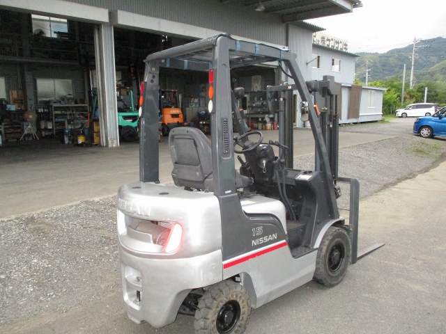 日産1.5t